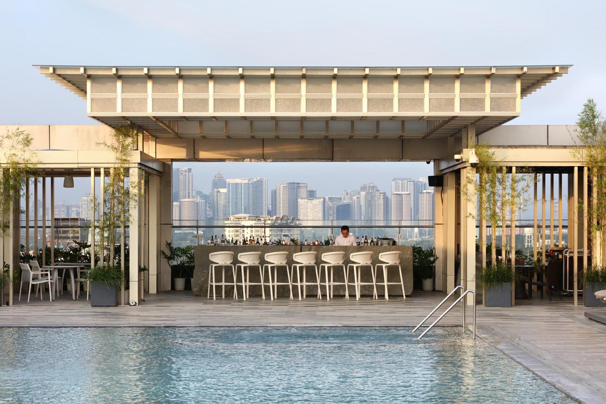Hotel Okura Manila At Newport World 5*